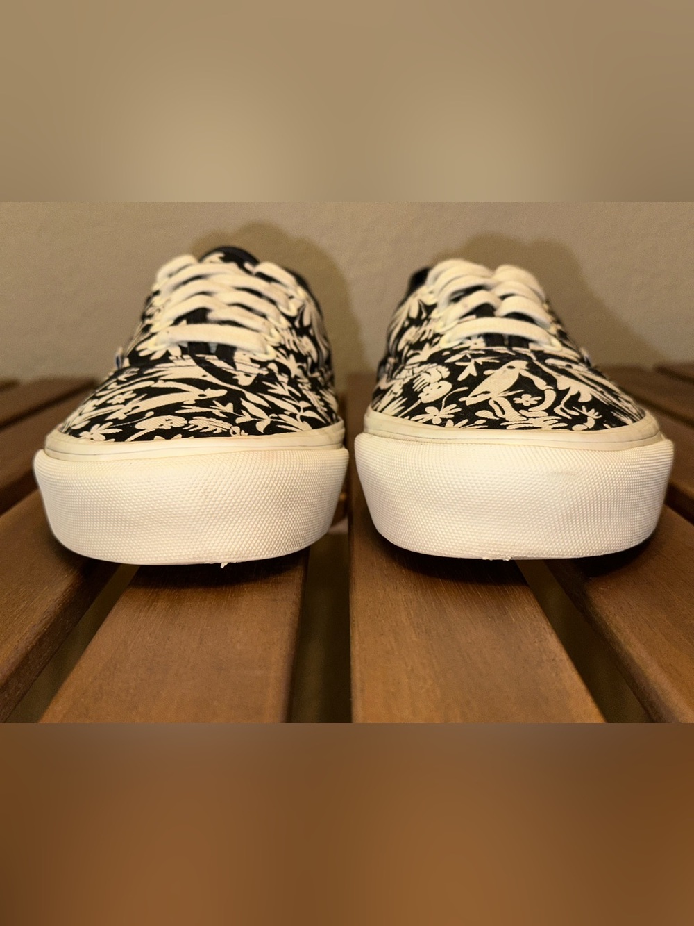 Vans Vault “Paradise”. 
Men US 09/ women US 10.5 - Picture 5 of 10